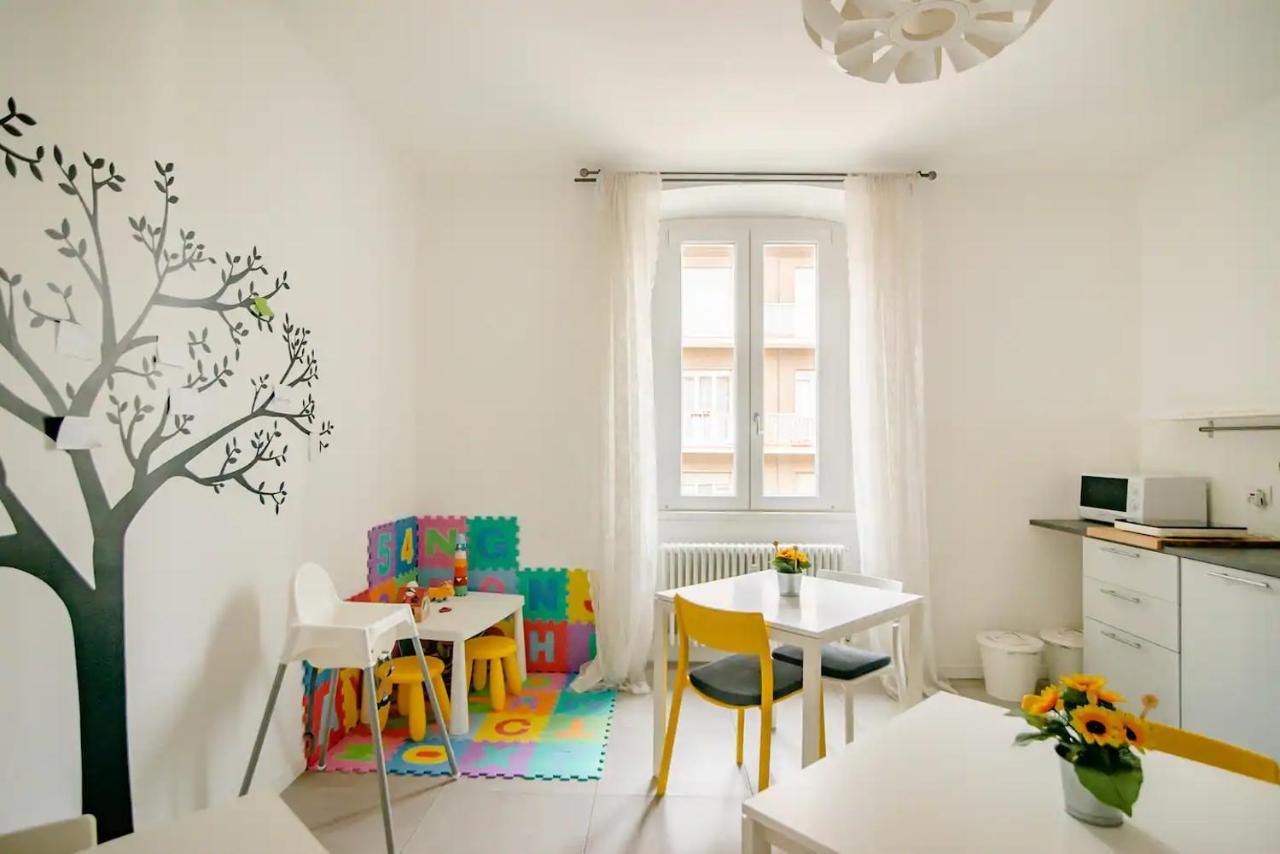 Guesthouse Tree Rooms Modern ベルガモ エクステリア 写真